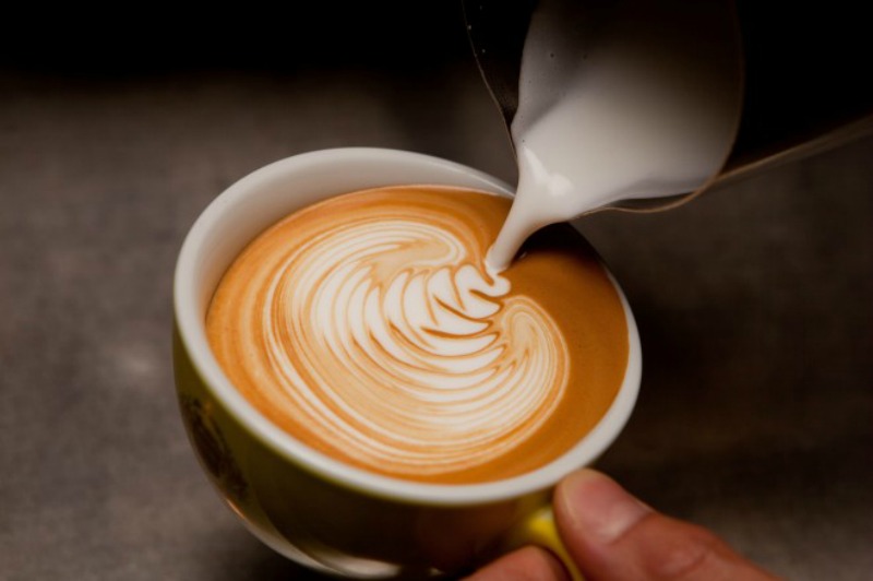 Aprende Hacer Un Latte Casero Sin Máquina Espresso | delicias.tv blog